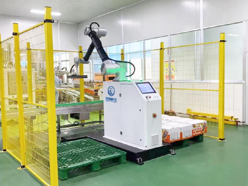 Portable palletizing robot goes to war to solve the problem of small factory space